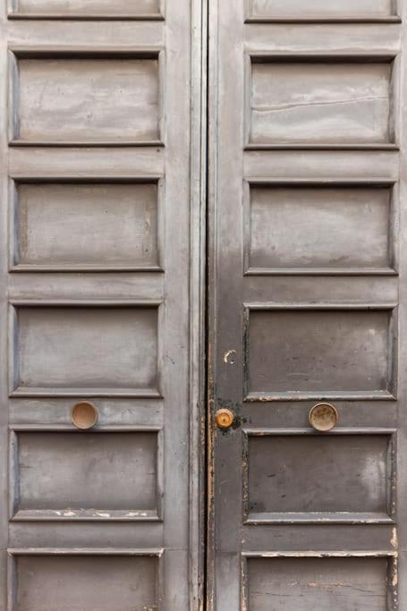 Serendipity Vatican Door House ローマ エクステリア 写真